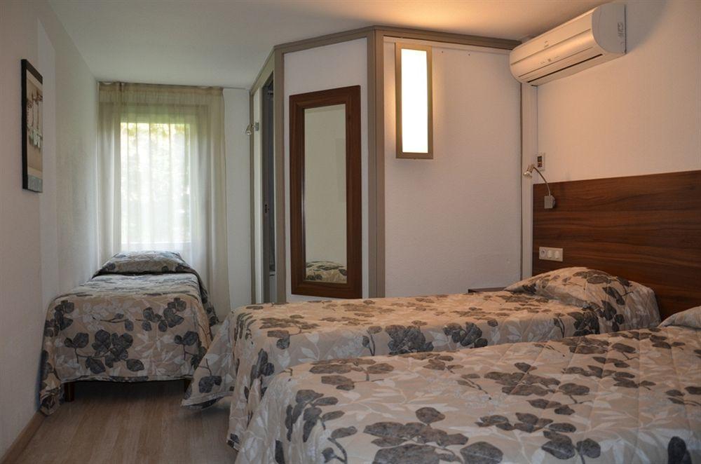 Brit Hotel Plaisance A9/A61 Narbonne Bagian luar foto
