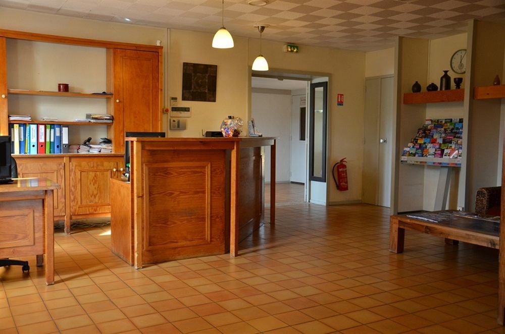 Brit Hotel Plaisance A9/A61 Narbonne Bagian luar foto