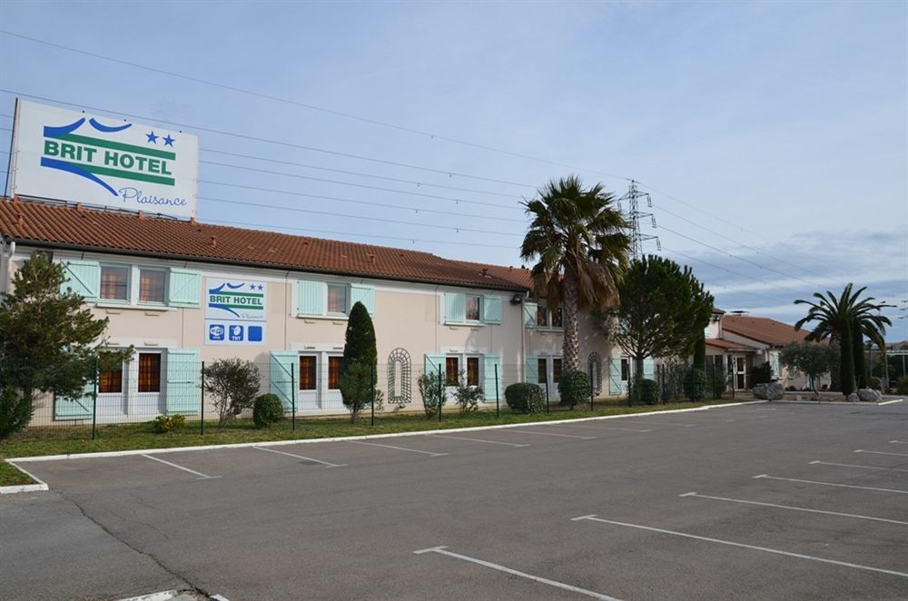 Brit Hotel Plaisance A9/A61 Narbonne Bagian luar foto