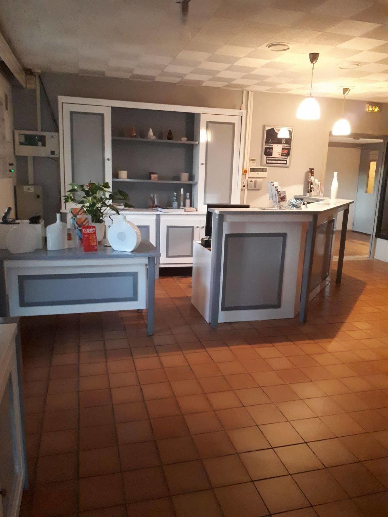 Brit Hotel Plaisance A9/A61 Narbonne Bagian luar foto