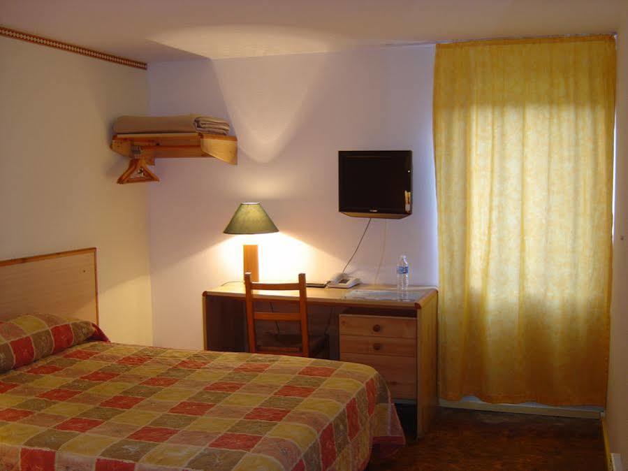 Brit Hotel Plaisance A9/A61 Narbonne Bagian luar foto