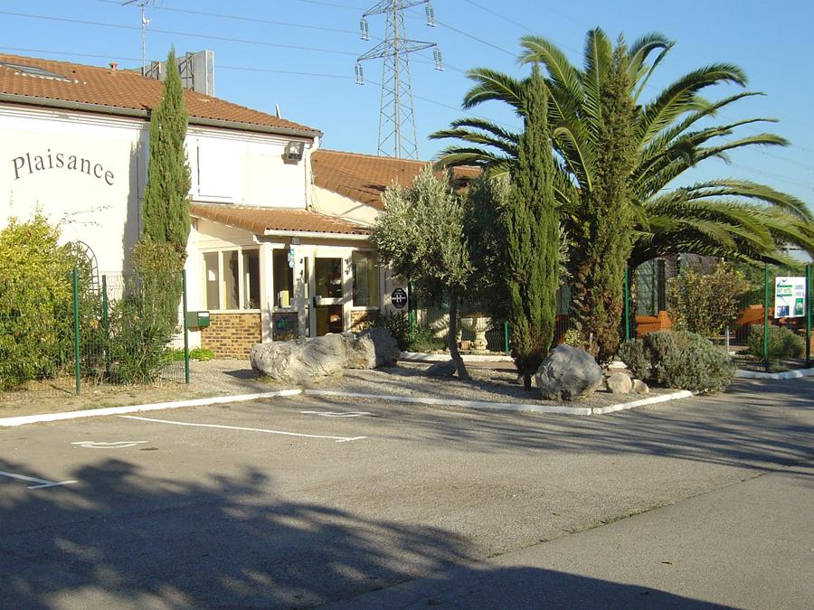 Brit Hotel Plaisance A9/A61 Narbonne Bagian luar foto